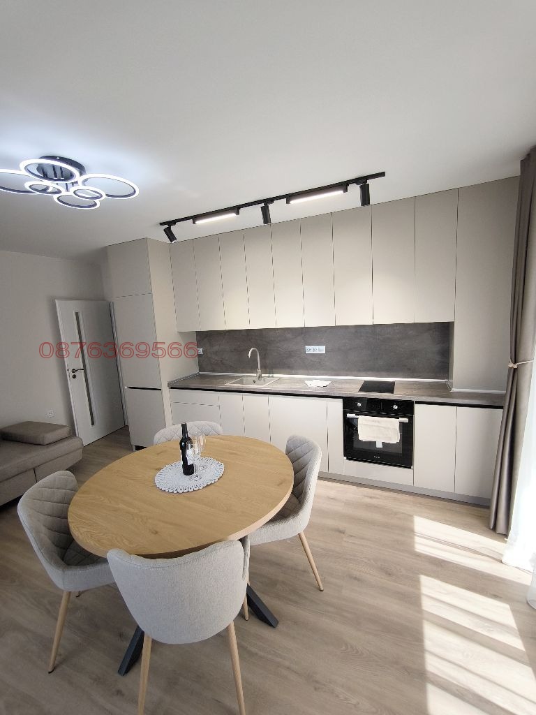 Продава 3-СТАЕН, гр. Велико Търново, Зона Б