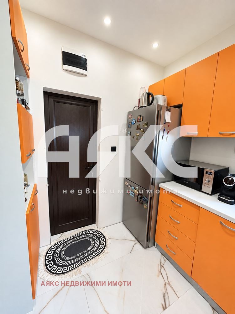 Продава КЪЩА, гр. Годеч, област София област, снимка 4 - Къщи - 56234189