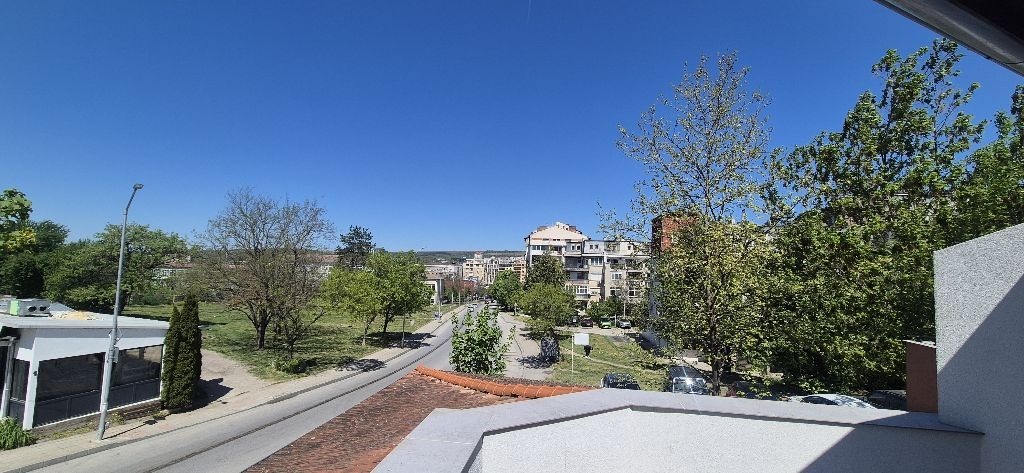 Продава 2-СТАЕН, гр. Велико Търново, Бузлуджа