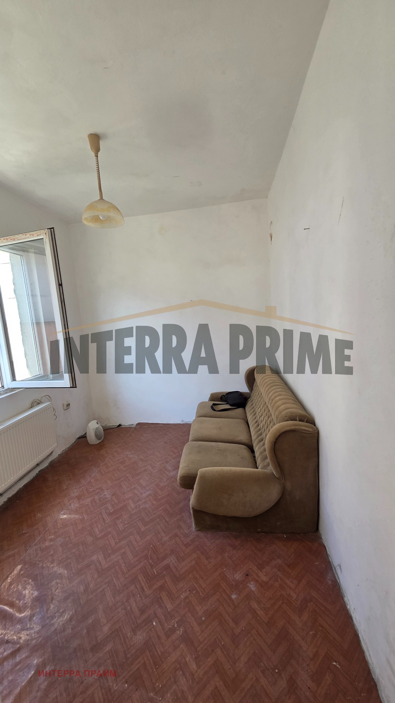 Продава ЕТАЖ ОТ КЪЩА, гр. Добрич, Христо Ботев, снимка 3 - Етаж от къща - 54736417
