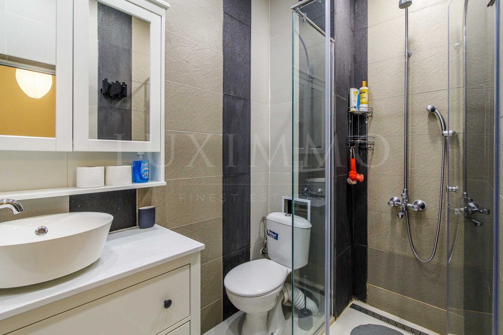 Продава КЪЩА, гр. София, Център, снимка 16 - Къщи - 54676094