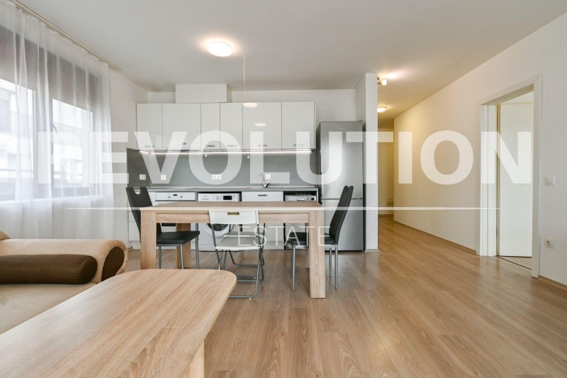 Продава МНОГОСТАЕН в град София, Кръстова вада - 170 кв.м / 490 000 € » 958 356.70 лв., РЕВОЛЮШЪН ЕСТЕЙТ