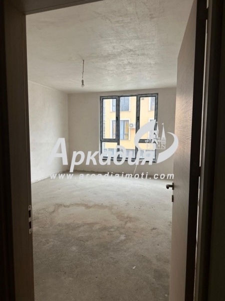 Продава  2-стаен град Пловдив , Въстанически , 67 кв.м | 26256766 - изображение [2]