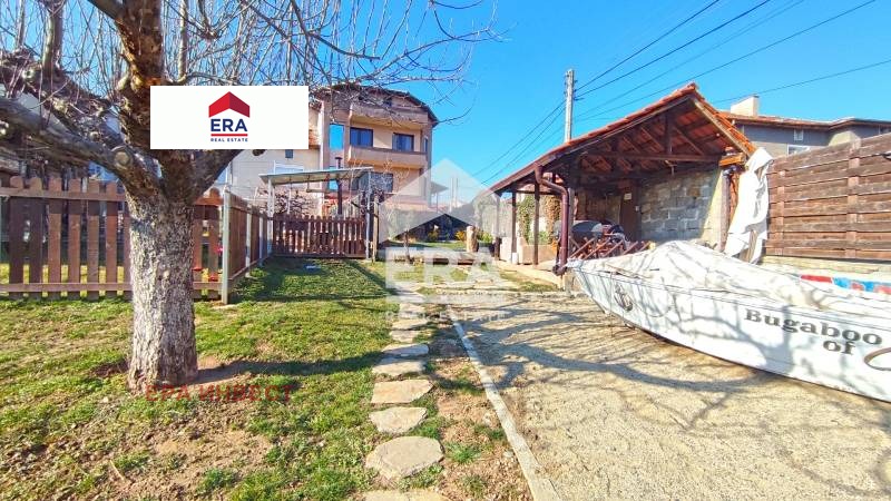 Продава КЪЩА, с. Покровник, област Благоевград