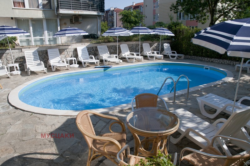Na prodej  Hotel oblast Burgas , Lozenec , 1450 m2 | 55977365