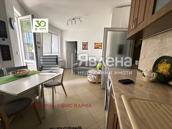 Na prodej  1 ložnice Varna , Biznes chotel , 50 m2 | 87341736