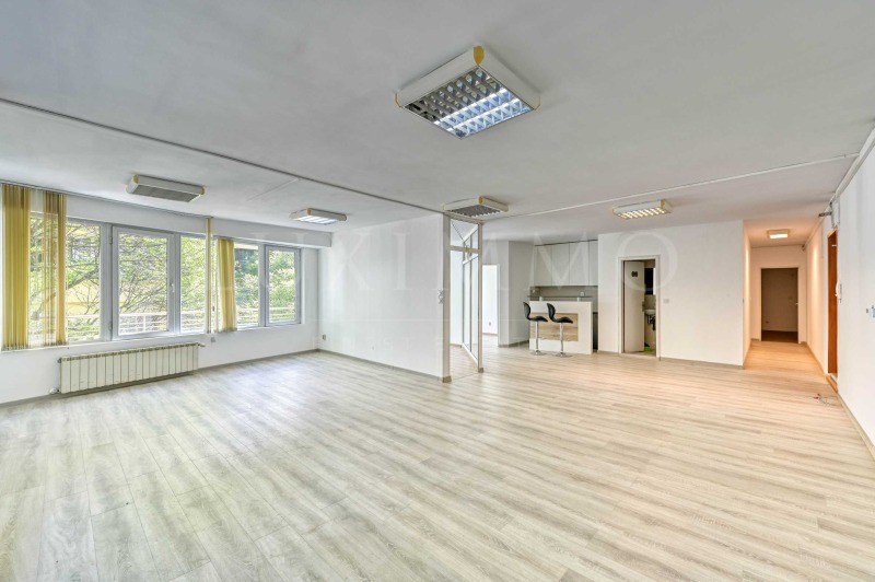 Till salu  3 sovrum Sofia , Centar , 160 kvm | 94147379