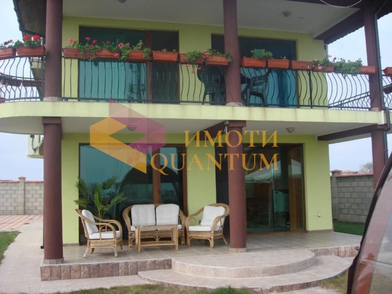 Продава КЪЩА, гр. Балчик, област Добрич, снимка 16 - Къщи - 51250873