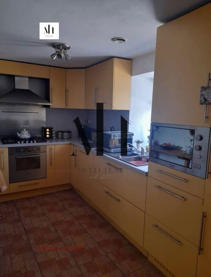 Продава КЪЩА, с. Соколово, област Добрич, снимка 3 - Къщи - 52469744