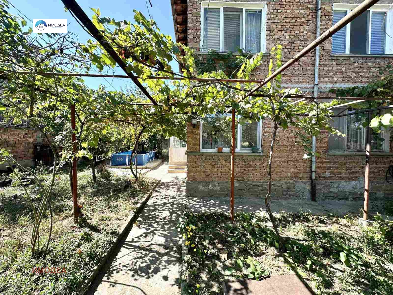 Продава КЪЩА, гр. Дебелец, област Велико Търново, снимка 2 - Къщи - 51840715