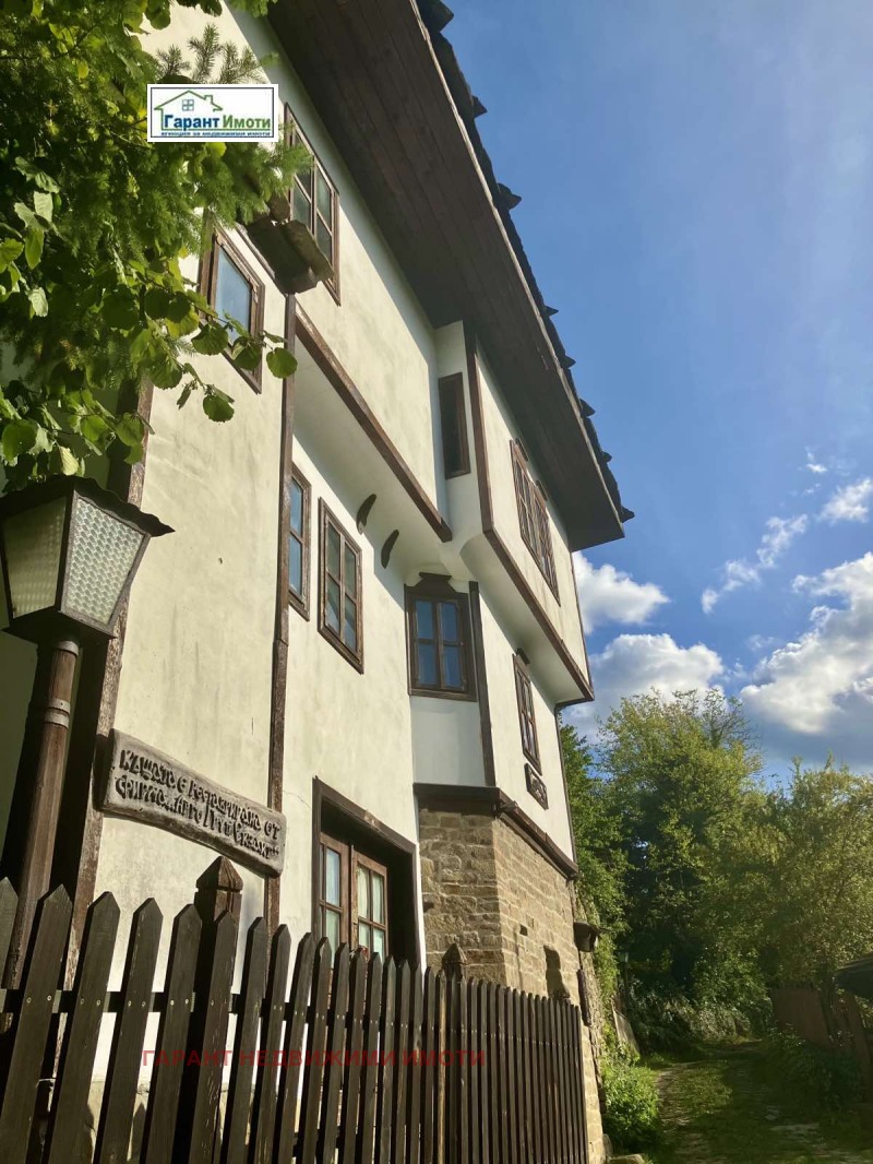 Продава КЪЩА в област Габрово, с. Боженците - 331 кв.м / 300 000 € » 586 749.00 лв., ГАРАНТ НЕДВИЖИМИ ИМОТИ