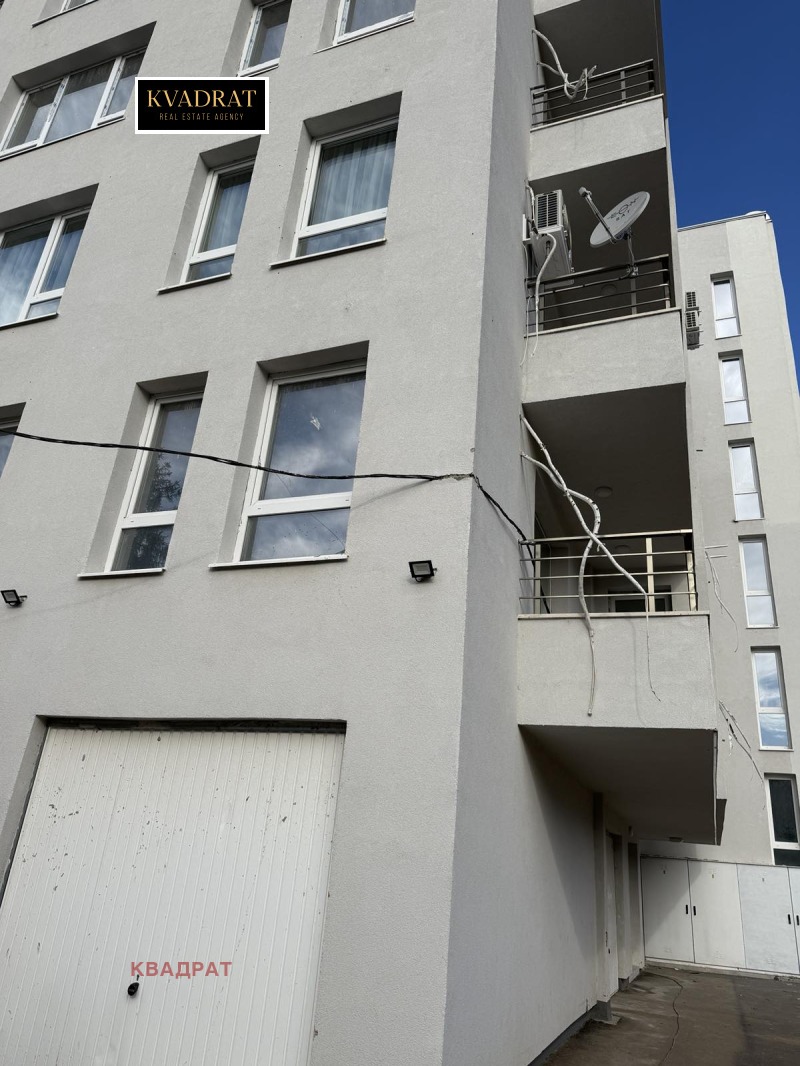 Продава ГАРАЖ в град София, Обеля 1 - 15 кв.м / 28 000 € » 54 763.24 лв., КВАДРАТ
