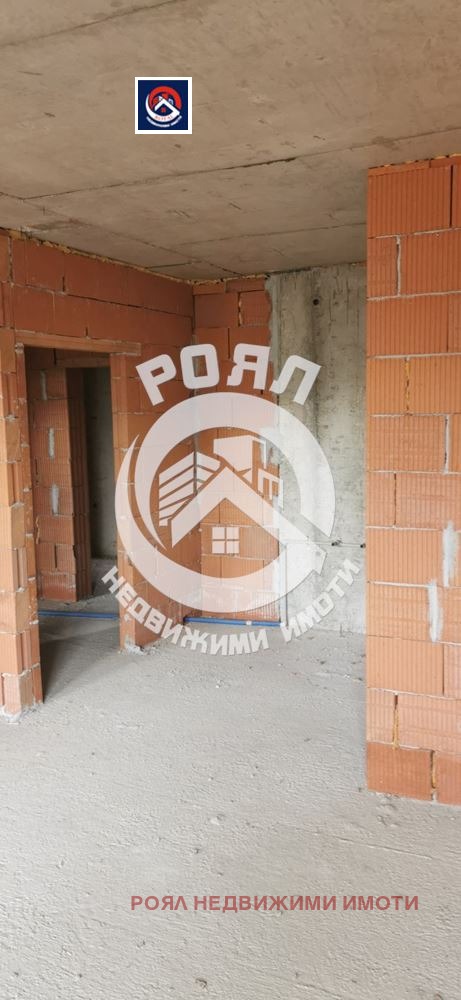 Продава 2-СТАЕН, гр. Пловдив, Гагарин, снимка 3 - Апартаменти - 54373180