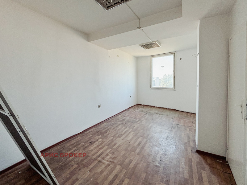 Na prodej  2 ložnice Plovdiv , Kamenica 2 , 90 m2 | 68039106 - obraz [2]