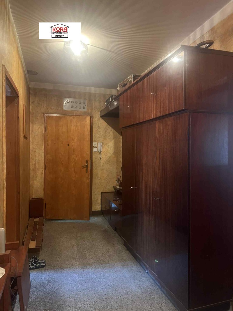 Продава  3-стаен град Плевен , Широк център , 101 кв.м | 39173741 - изображение [13]