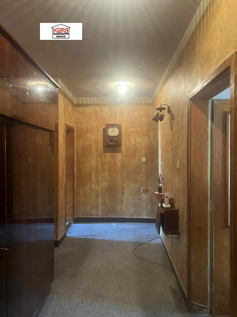 Продава  3-стаен град Плевен , Широк център , 101 кв.м | 39173741 - изображение [14]