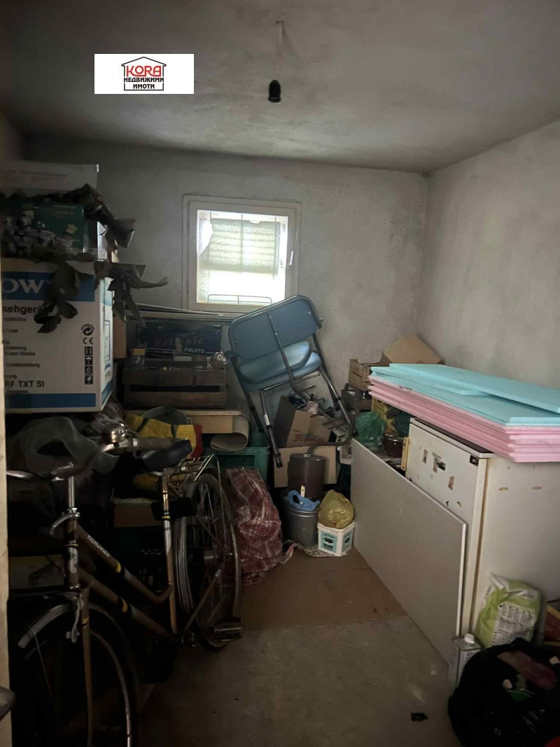 Продава  3-стаен град Плевен , Широк център , 101 кв.м | 39173741 - изображение [16]