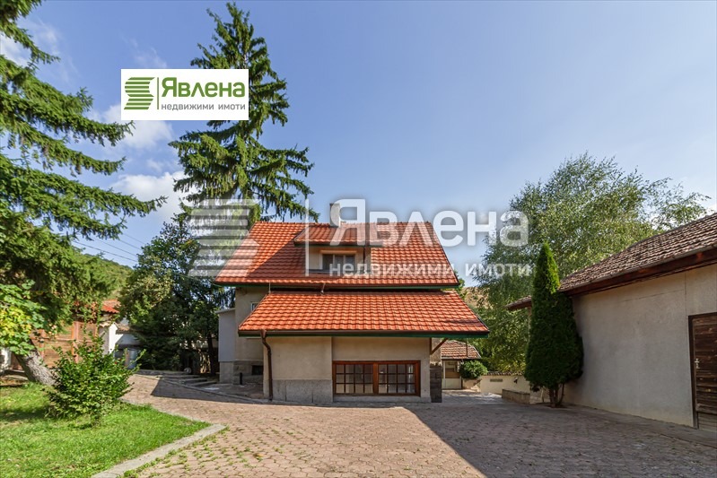 Продава  Къща област София , с. Елешница , 180 кв.м | 64625443