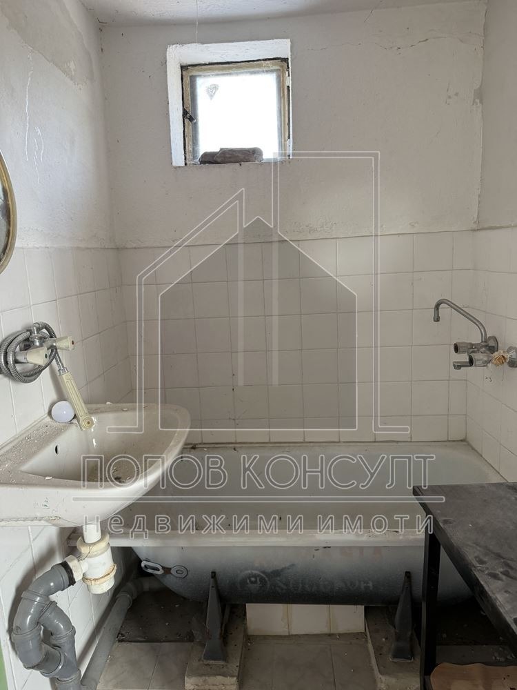 En venta  Casa región Plovdiv , Parvenets , 151 metros cuadrados | 40854465 - imagen [13]