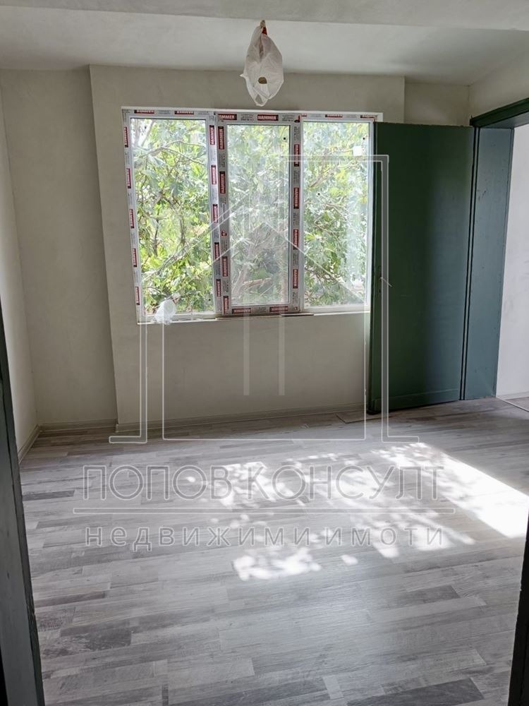 En venta  Casa región Plovdiv , Parvenets , 151 metros cuadrados | 40854465 - imagen [8]