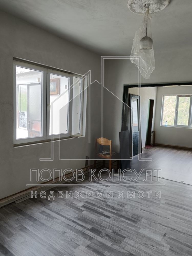 En venta  Casa región Plovdiv , Parvenets , 151 metros cuadrados | 40854465 - imagen [9]