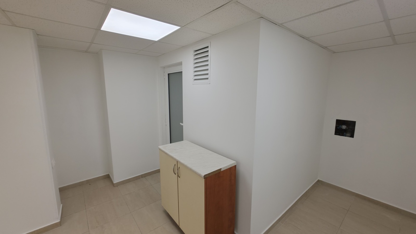 Продава ОФИС, гр. София, Оборище, снимка 9 - Офиси - 55678099