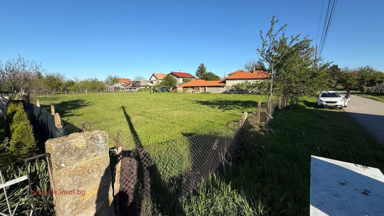 Продава ПАРЦЕЛ, с. Бъзън, област Русе, снимка 4 - Парцели - 54426799