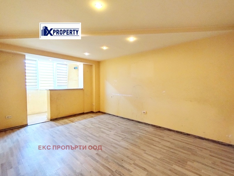 For Sale  1 bedroom Pernik , Iztok , 68 sq.m | 61212015 - image [2]