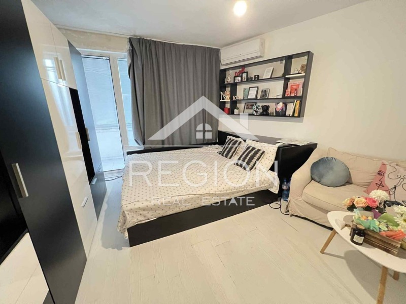Продава  2-стаен град Варна , Център , 74 кв.м | 68655934