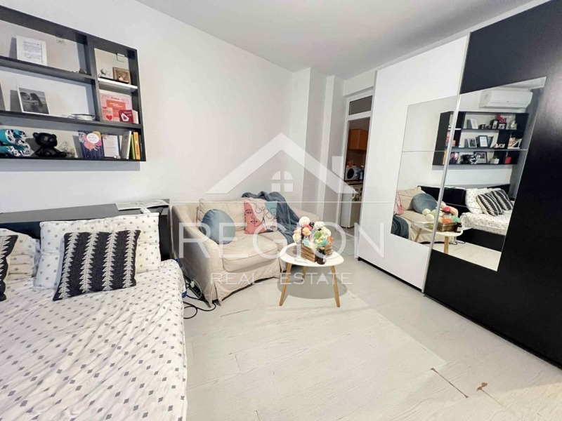 Продава  2-стаен град Варна , Център , 74 кв.м | 68655934 - изображение [4]