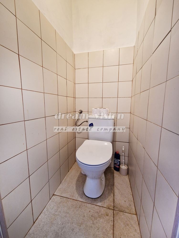 Продава  3-стаен град София , Света Троица , 80 кв.м | 33779069 - изображение [12]