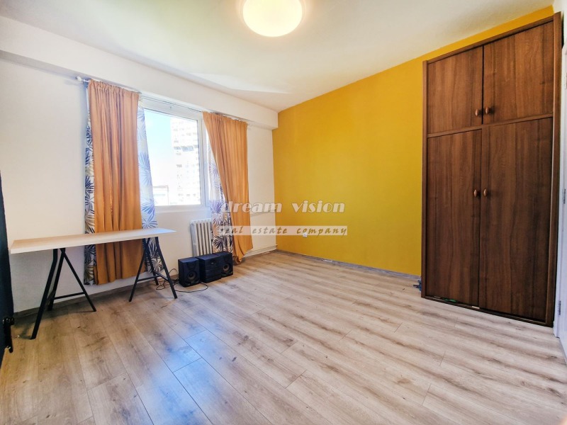 Продава  3-стаен град София , Света Троица , 80 кв.м | 33779069 - изображение [13]