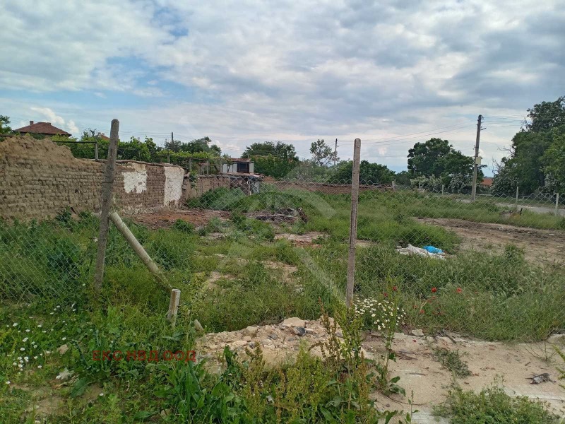 Na prodej  Spiknutí oblast Plovdiv , Ivan Vazovo , 878 m2 | 13317831