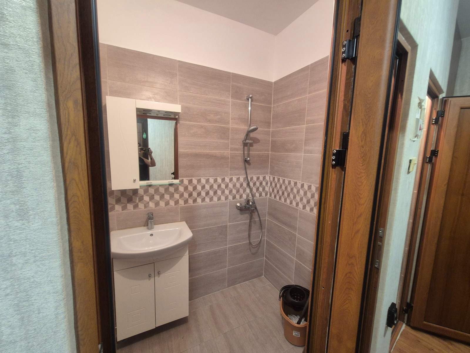 Продава 2-СТАЕН, гр. Велико Търново, Чолаковци, снимка 8 - Апартаменти - 55434148