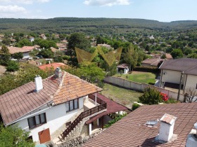 Dům Dolište, oblast Varna