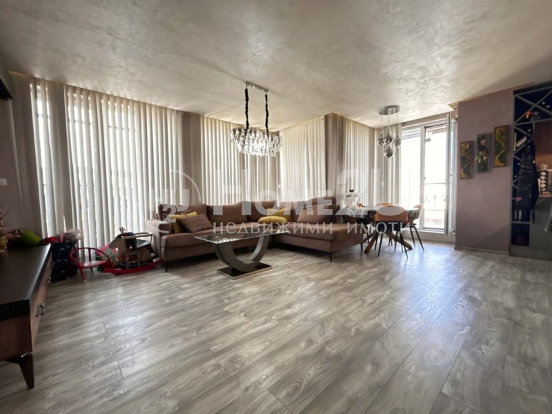 Продава  3-стаен град Пловдив , Кършияка , 154 кв.м | 84037200 - изображение [2]
