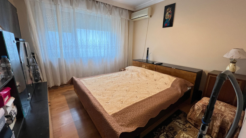 Продава 3-СТАЕН, гр. Лом, област Монтана, снимка 5 - Апартаменти - 53171701