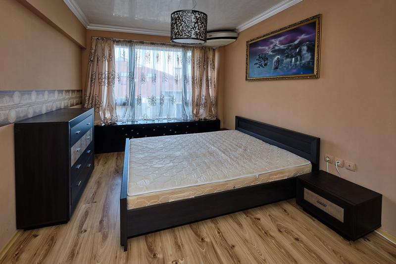 De vânzare  3 dormitoare Pazardjic , Idealen țentâr , 200 mp | 89546786 - imagine [7]