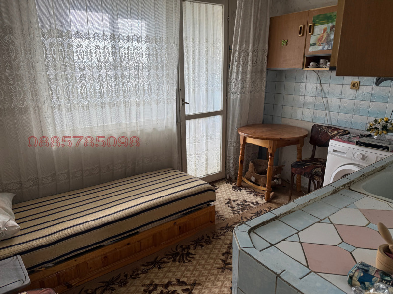 Продается  2 спальни Пловдив , Изгрев , 88 кв.м | 62909486 - изображение [7]