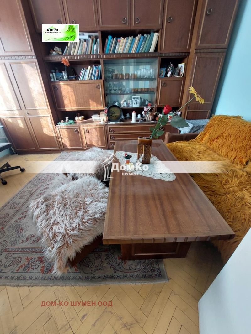 Продава 4-СТАЕН, гр. Шумен, Център, снимка 2 - Апартаменти - 52558097