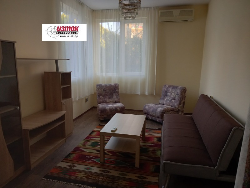 Продава ЕТАЖ ОТ КЪЩА, гр. София, Сухата река