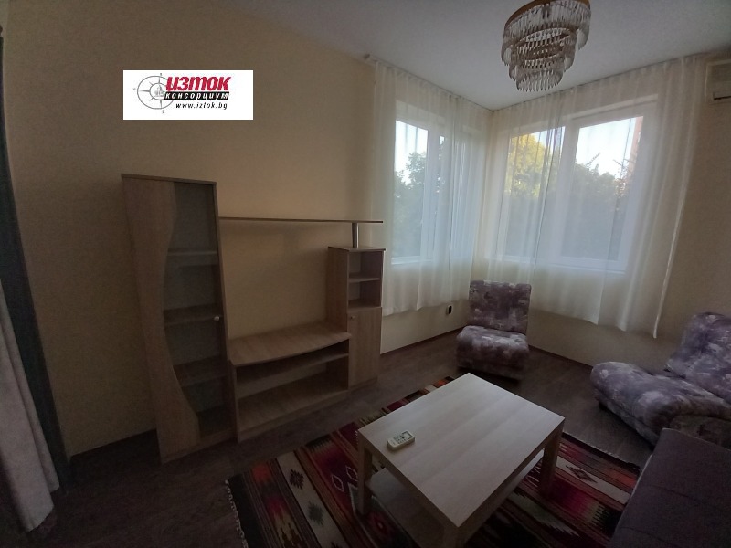 Продава ЕТАЖ ОТ КЪЩА, гр. София, Сухата река, снимка 2 - Етаж от къща - 53073663