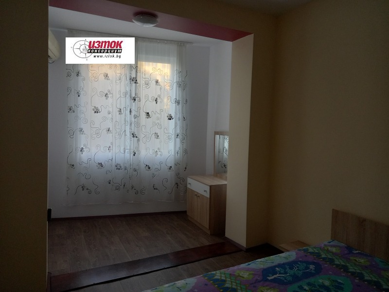 Продава ЕТАЖ ОТ КЪЩА, гр. София, Сухата река, снимка 6 - Етаж от къща - 53073663