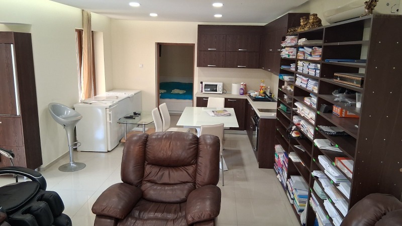 En venta  Casa región Varna , Kipra , 300 metros cuadrados | 37244006 - imagen [13]