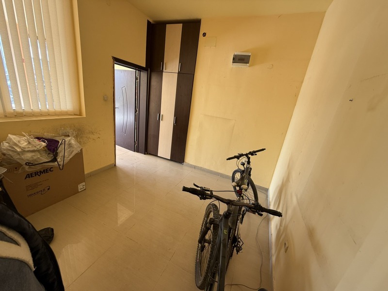 Продава МАГАЗИН, гр. Пловдив, Тракия, снимка 7 - Магазини - 52072471