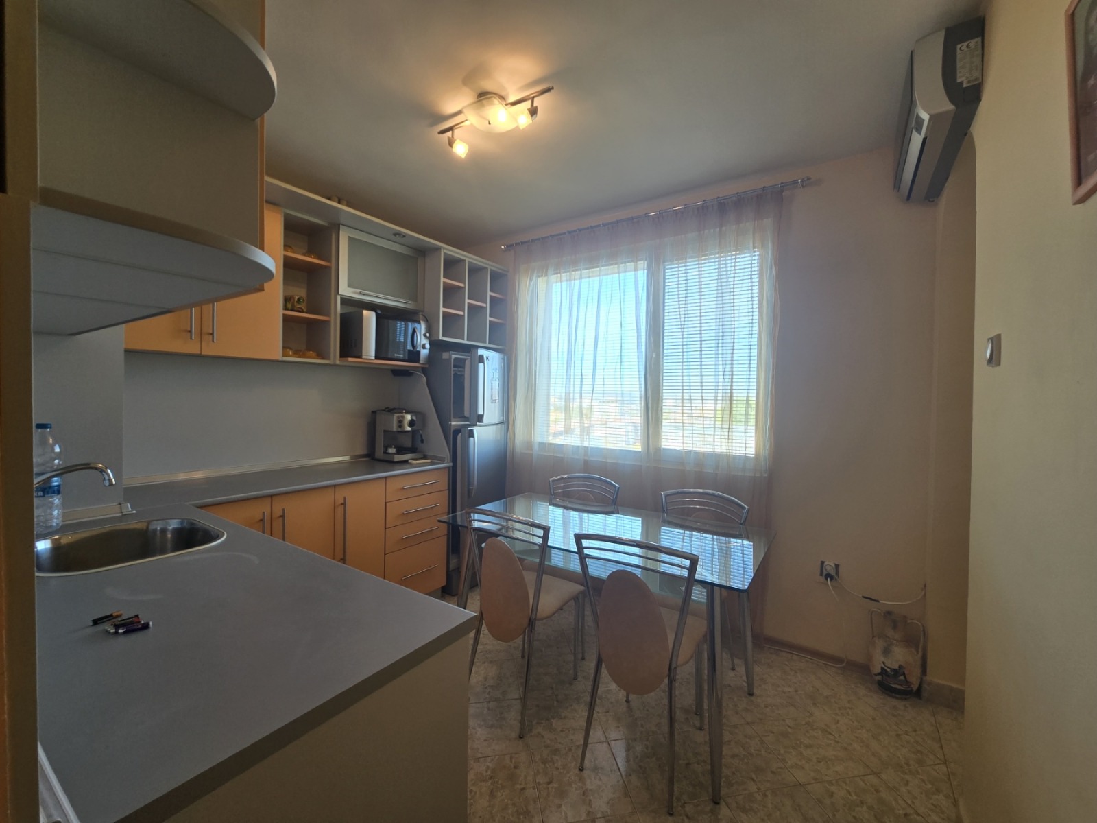 Продава 3-СТАЕН, гр. Плевен, Мара Денчева, снимка 2 - Апартаменти - 52599559