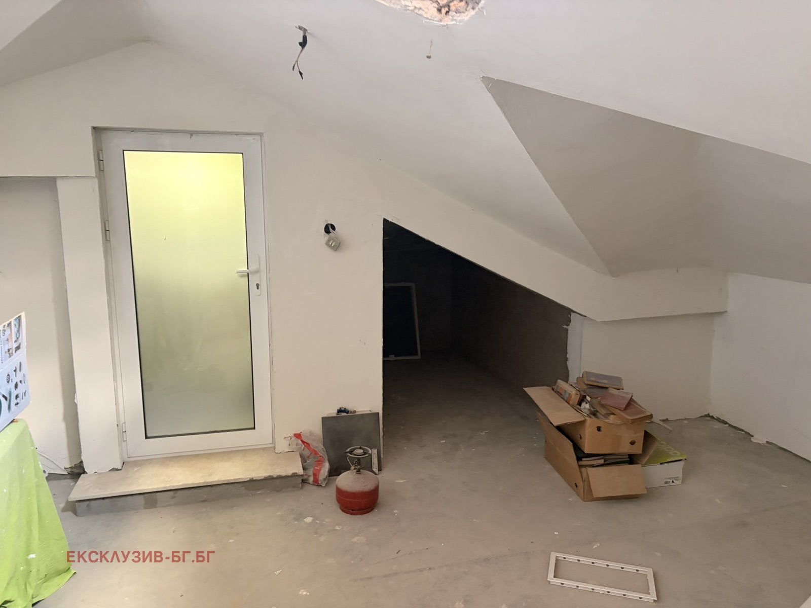 Продава 3-СТАЕН, гр. Шумен, Математическа гимназия, снимка 14 - Апартаменти - 55627231