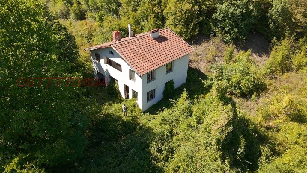Продава КЪЩА, гр. Ботевград, област София област, снимка 2 - Къщи - 56261818