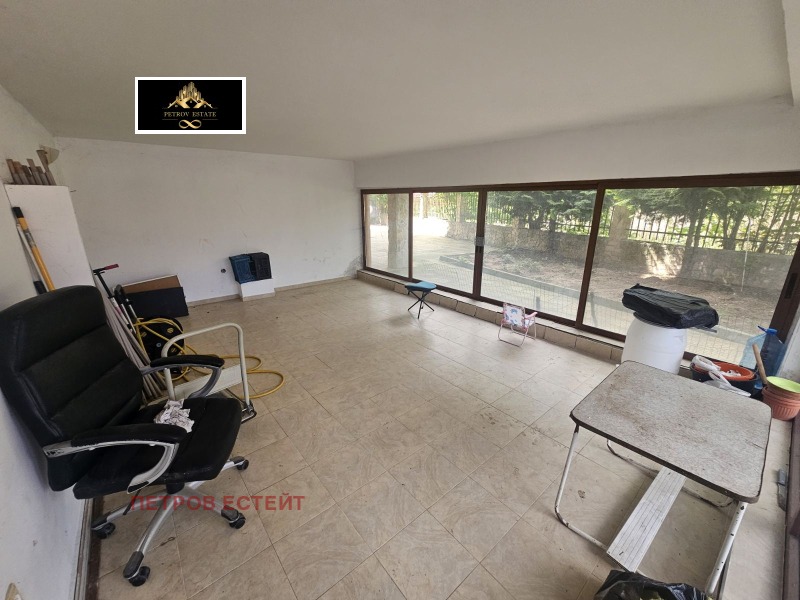 Продава ОФИС в област Пазарджик, гр. Велинград - 27 кв.м / 16 000 € » 31 293.28 лв., ПЕТРОВ ЕСТЕЙТ