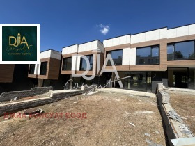 Продава  Къща, град София